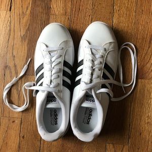 Adidas cloudfoam advantage sneaker black and white